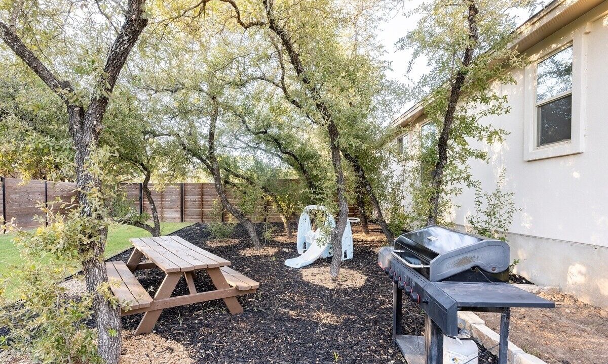 Photo of Outdoor in Highland Lake Estates