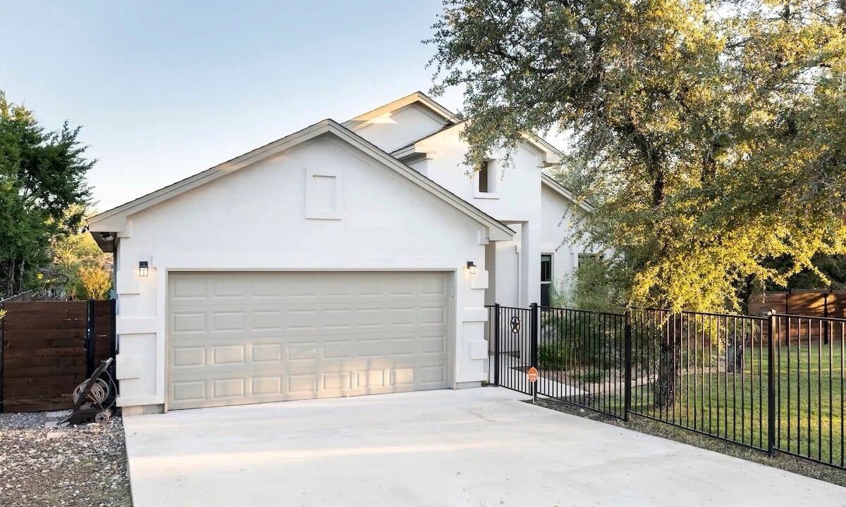 Photo of Outdoor in Highland Lake Estates