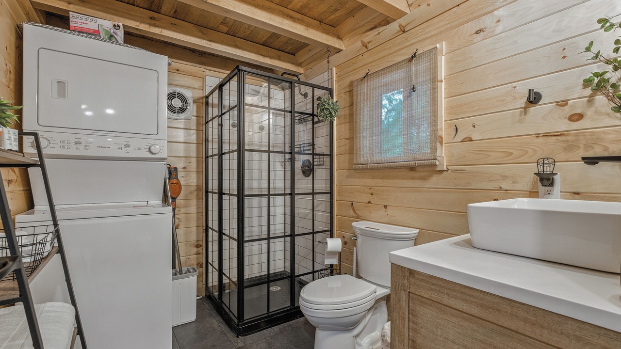 Photo of Bathroom in Pittsville