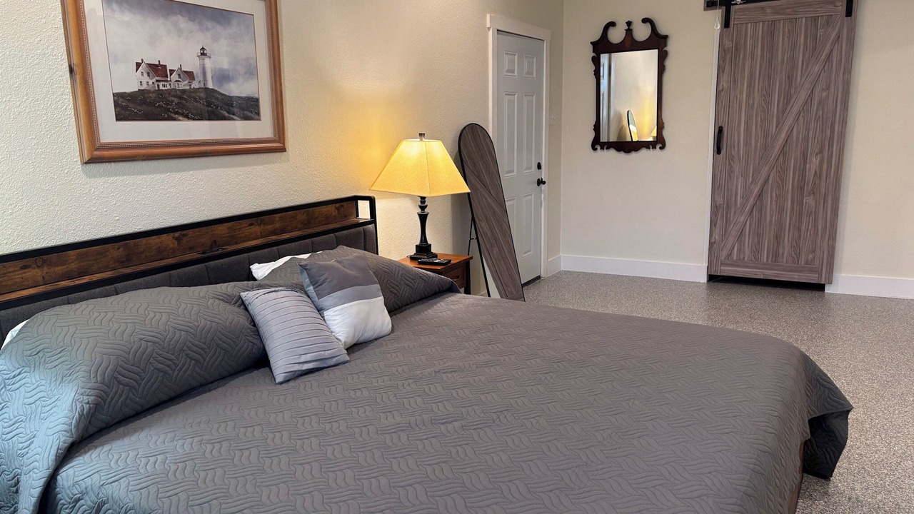 Photo of Bedroom in Burleson