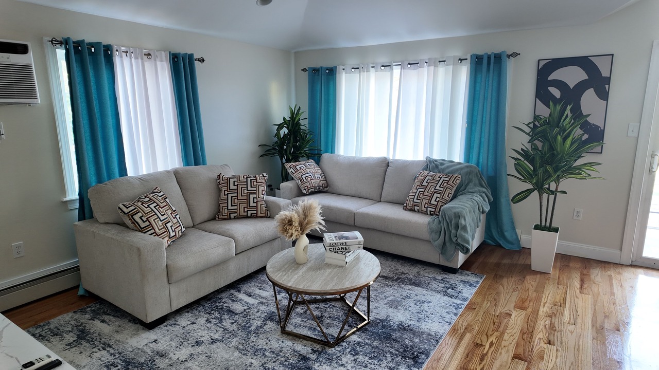 Photo of Livingroom in Rochdale