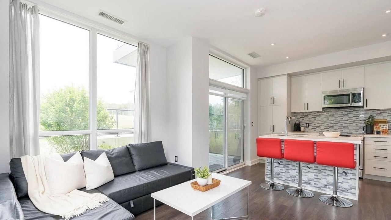 Photo of Livingroom in Innisfil