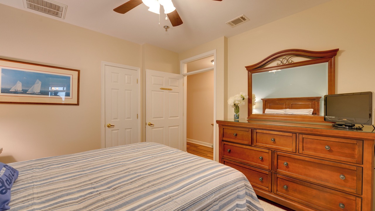 Photo of Bedroom in Huddleston
