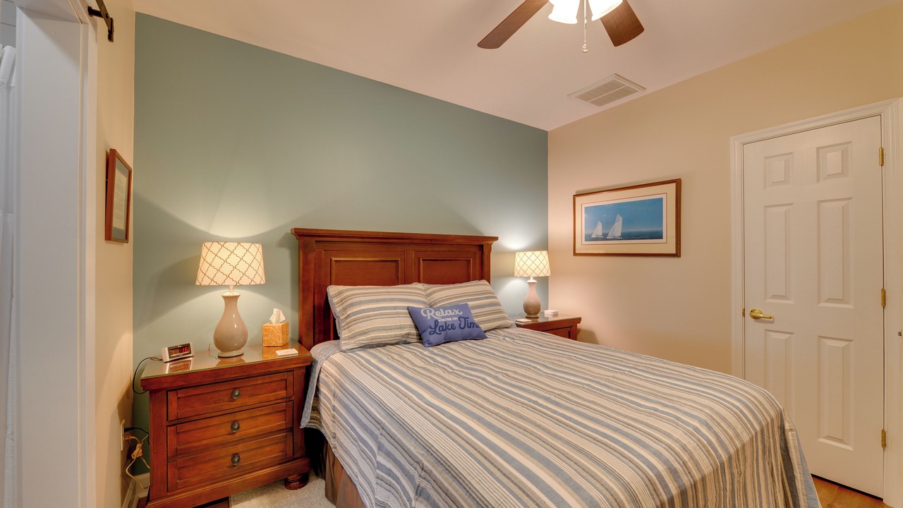 Photo of Bedroom in Huddleston