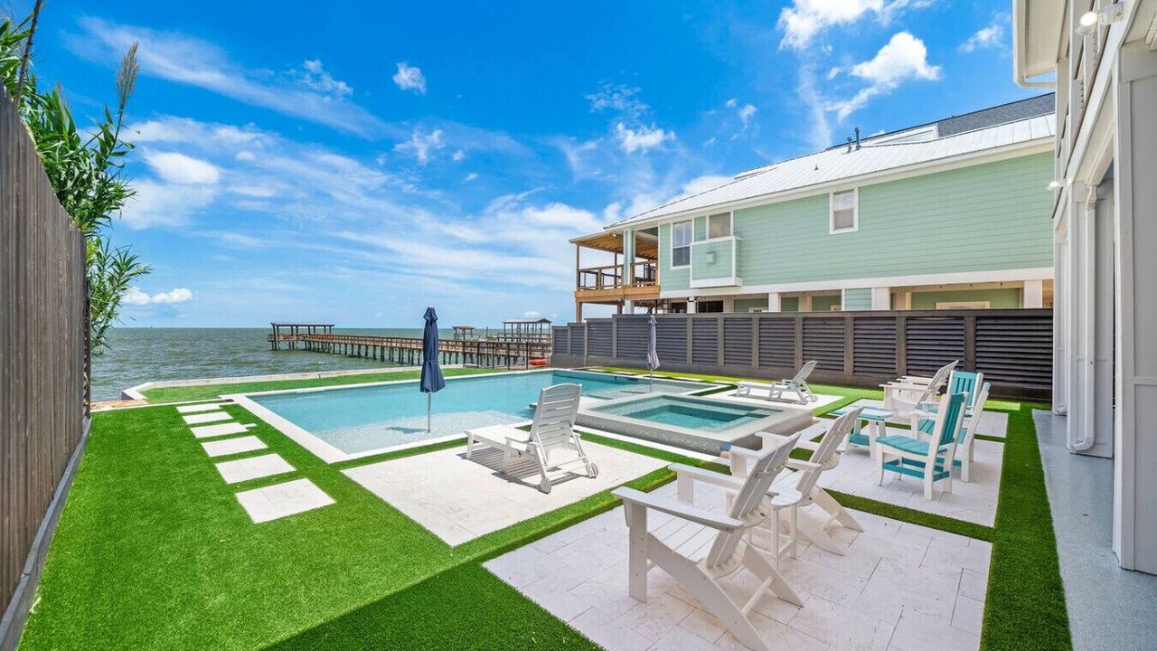 Photo of Outdoor in Clear Lake Shores