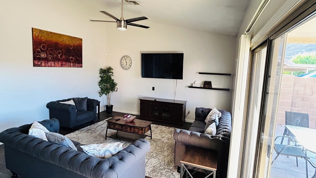 Photo of Livingroom in Deer Valley