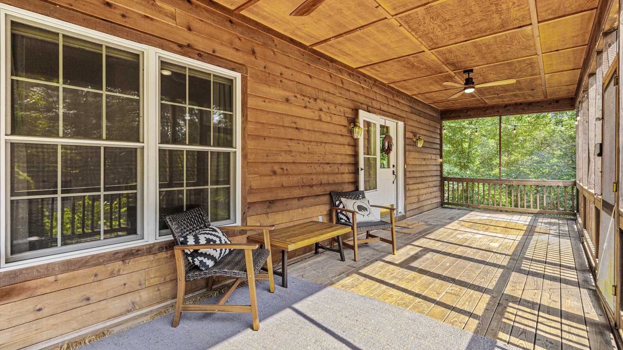Photo of Patio Balcony in Luray