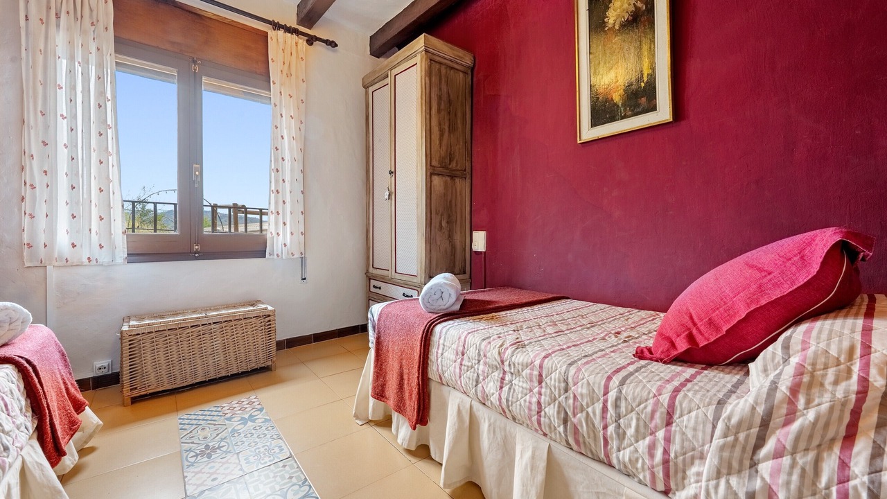 Photo of Bedroom in El Lloar