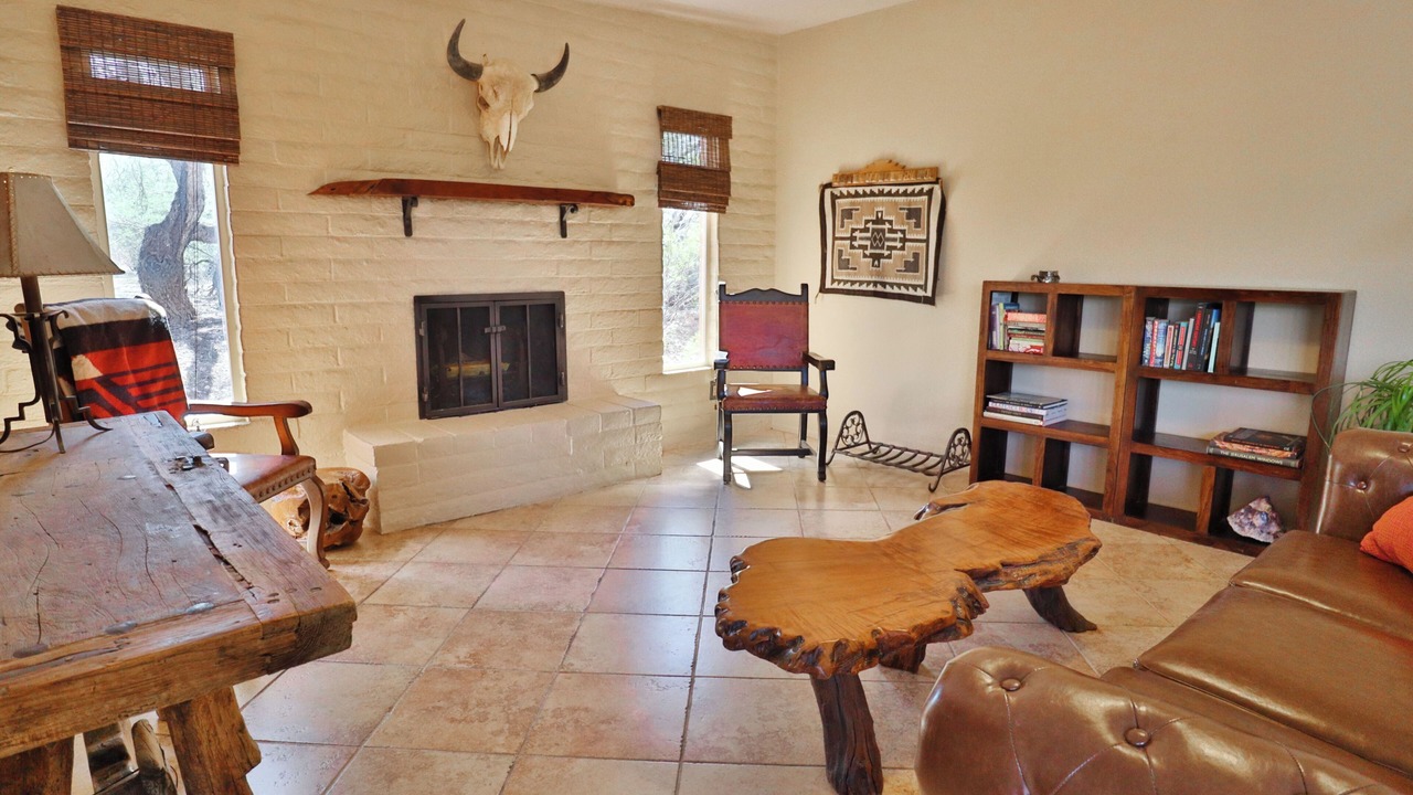 Photo of Livingroom in Tanque Verde
