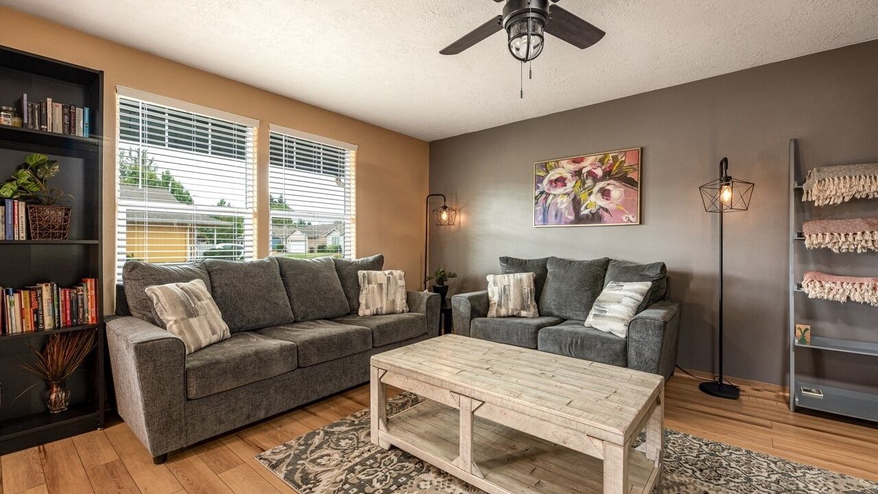 Photo of Livingroom in Albany