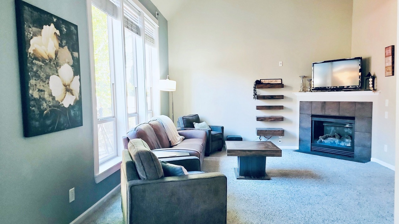 Photo of Livingroom in Albany