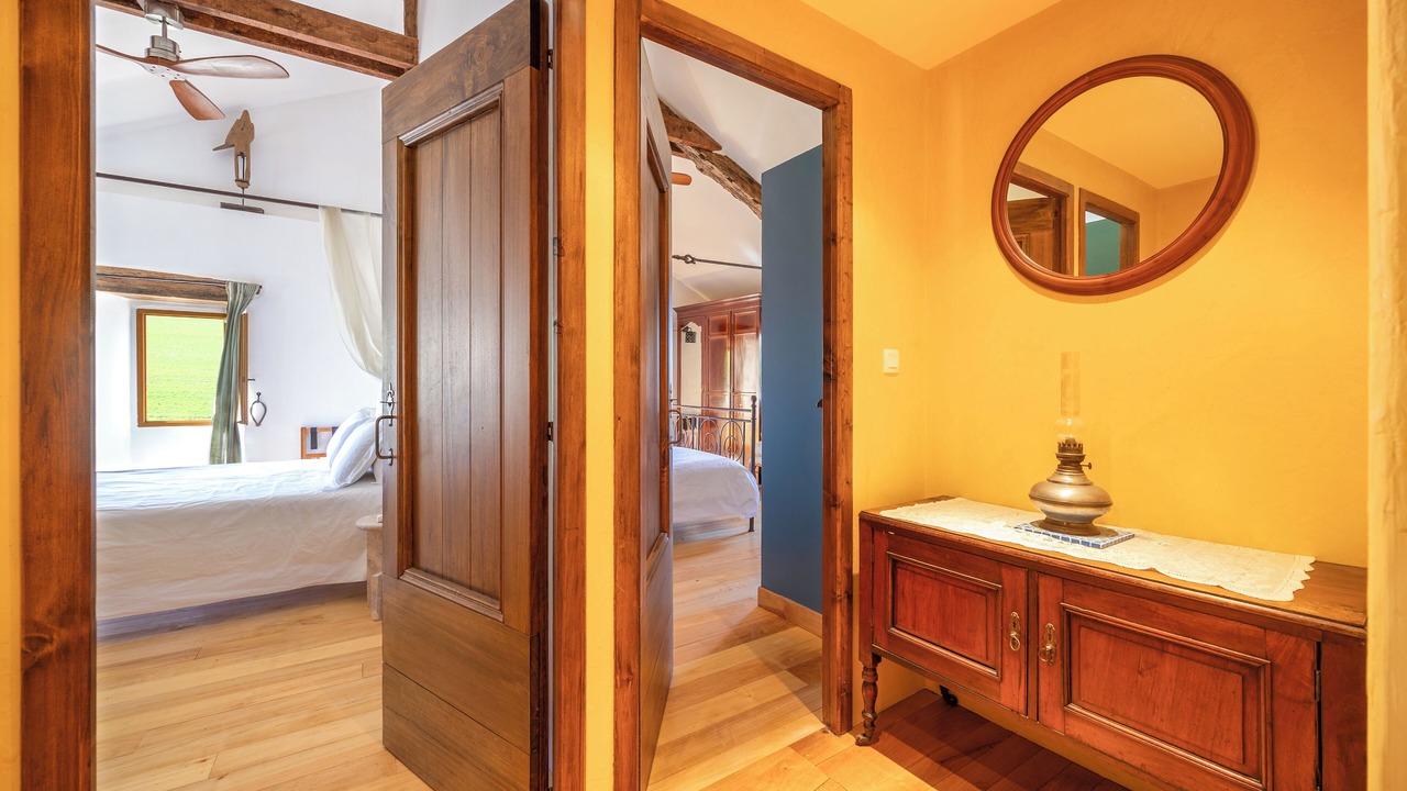 Photo of Bedroom in Combefa