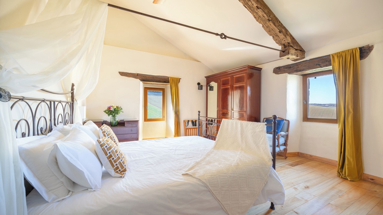 Photo of Bedroom in Combefa