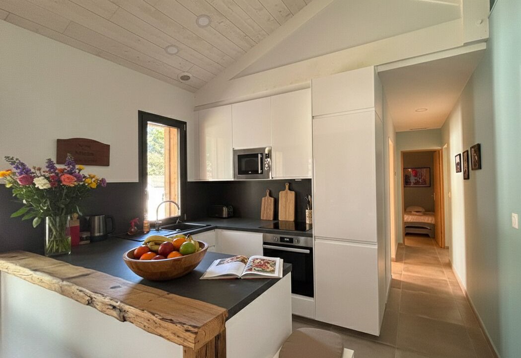 Photo of Kitchen in Saint-Yzans-de-Medoc
