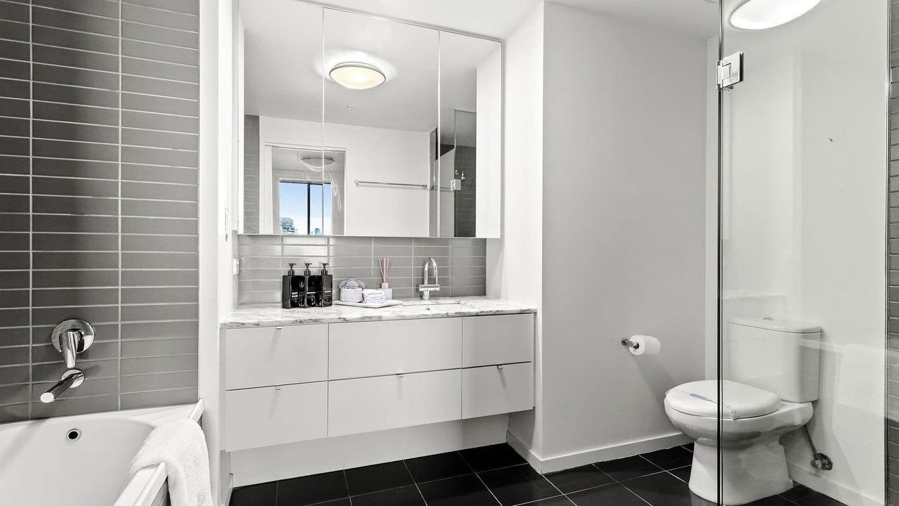 Photo of Bathroom in Docklands