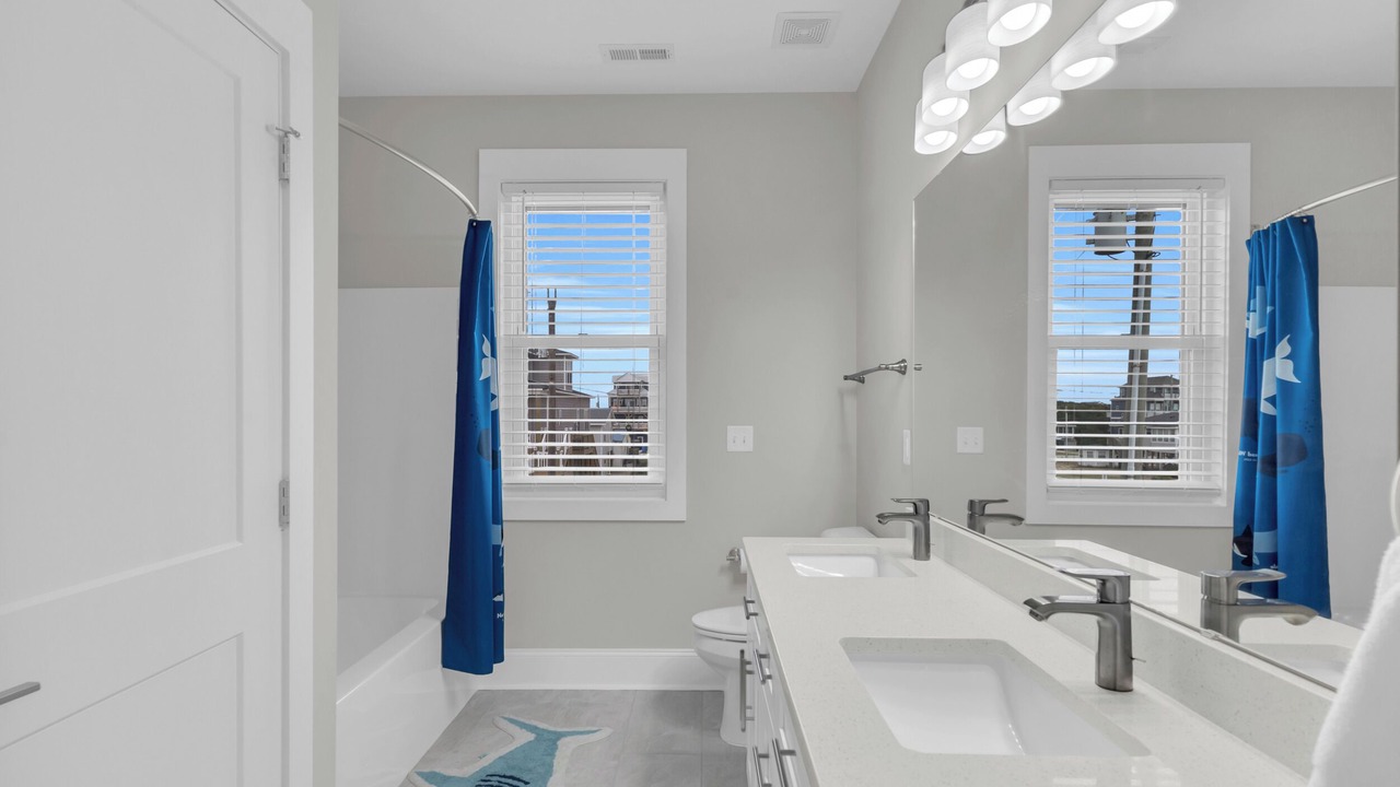 Photo of Bathroom in Ocean City Beach