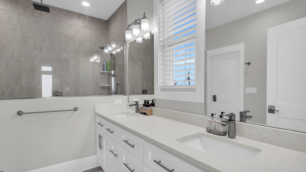 Photo of Bathroom in Ocean City Beach