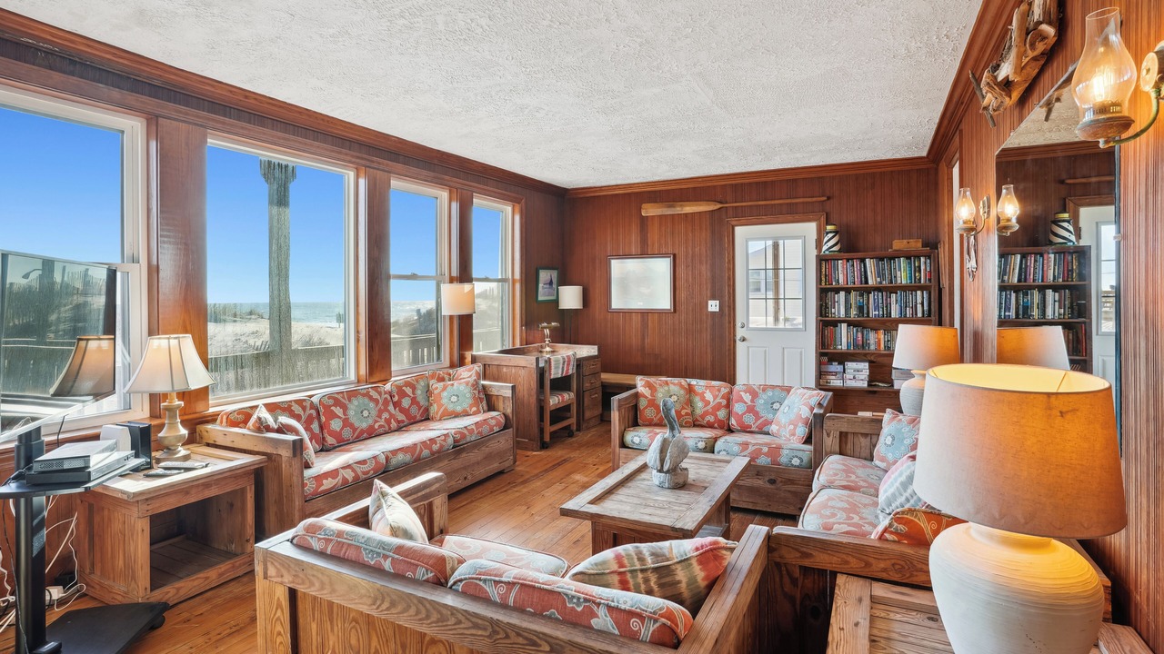 Photo of Bedroom in Sea Retreat