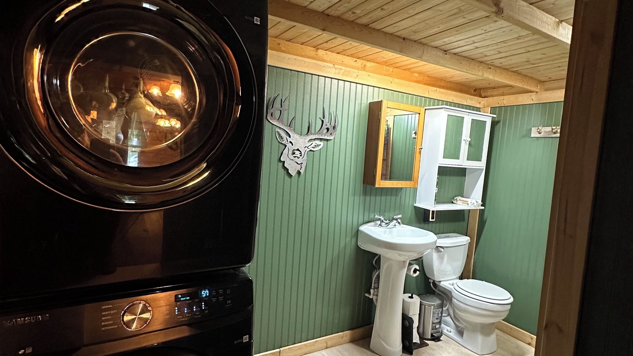 Photo of Bathroom in Green Pond