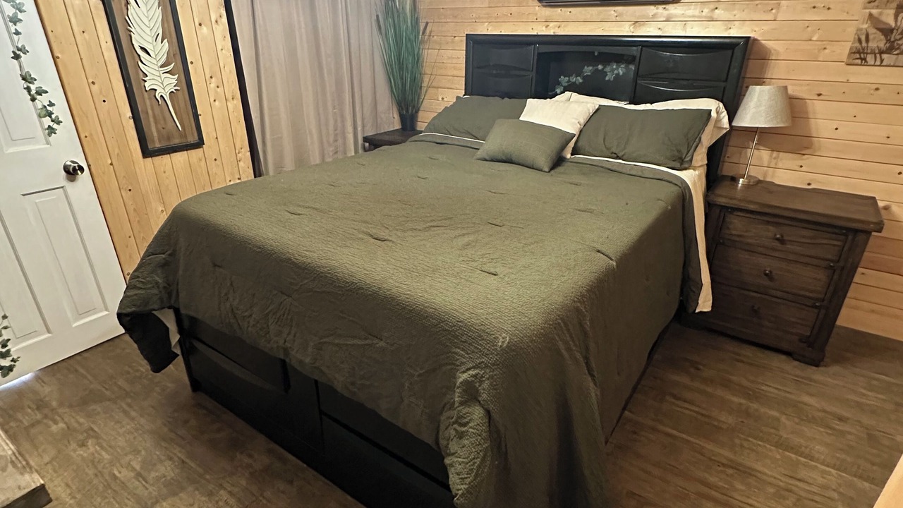 Photo of Bedroom in Green Pond