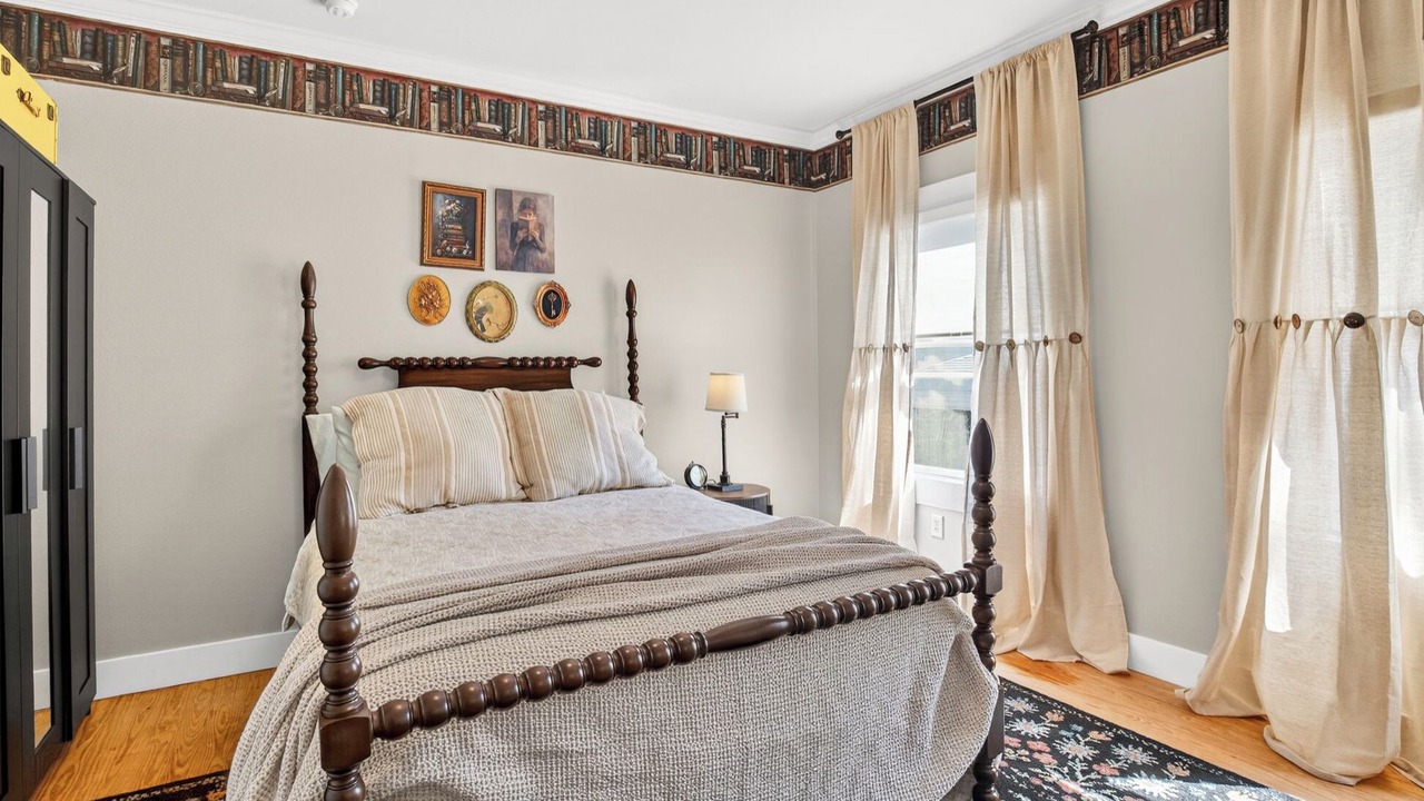 Photo of Bedroom in Tyler
