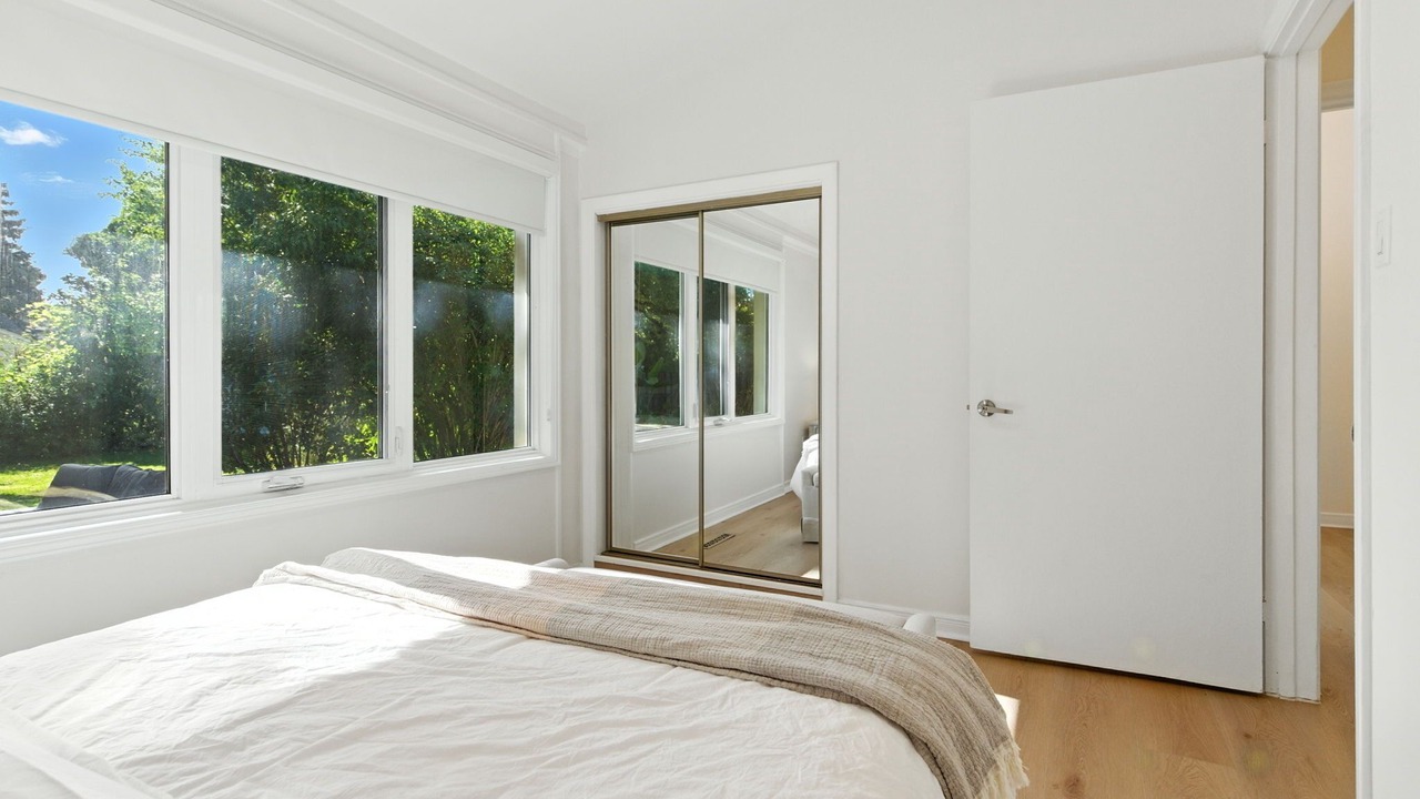 Photo of Bedroom in Mineola