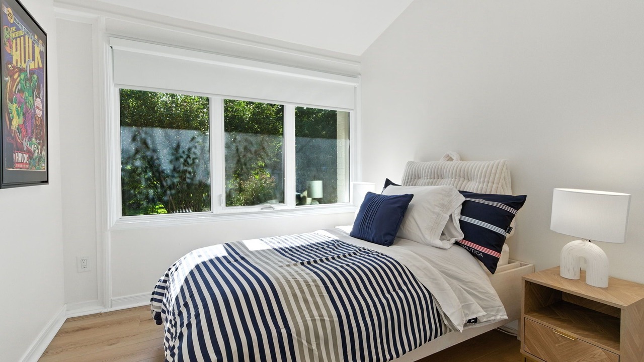 Photo of Bedroom in Mineola