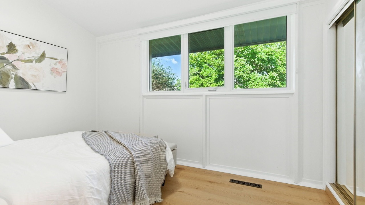Photo of Bedroom in Mineola