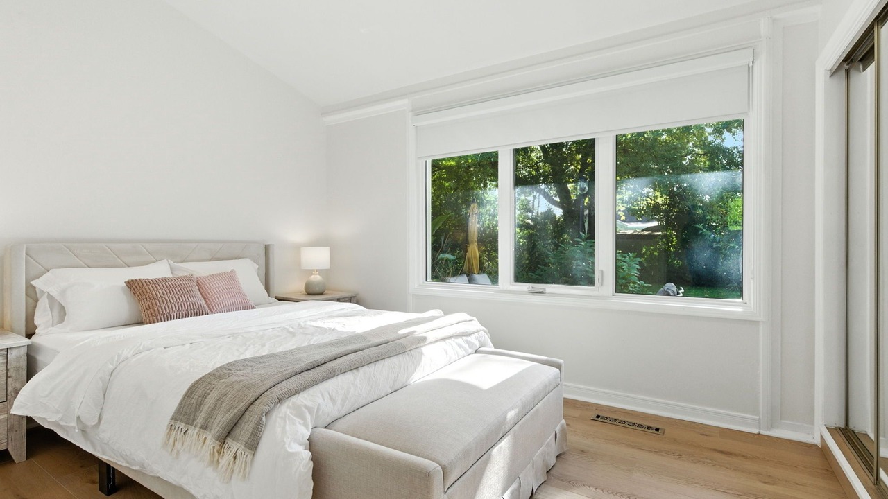 Photo of Bedroom in Mineola