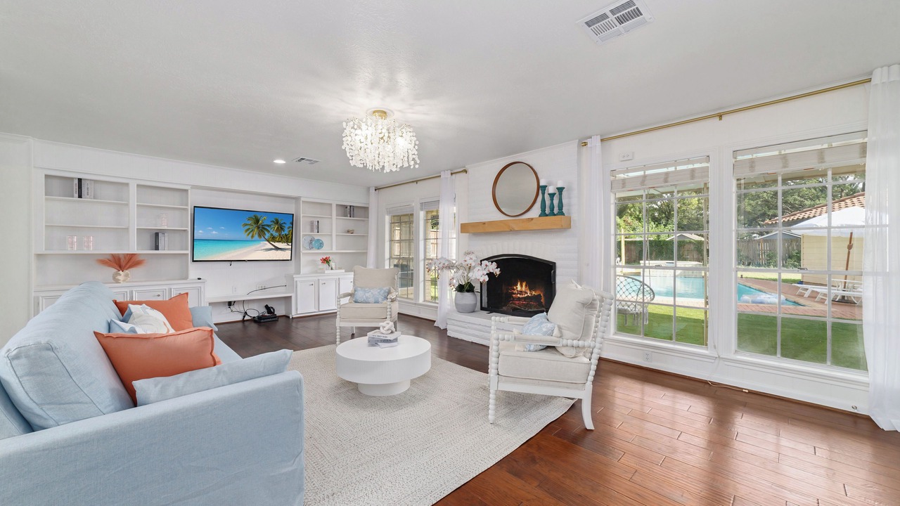 Photo of Livingroom in Katy