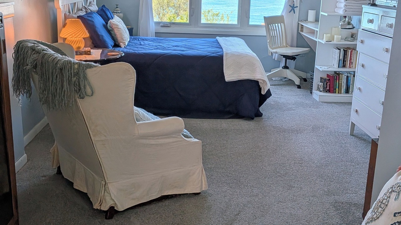 Photo of Bedroom in Porter Beach