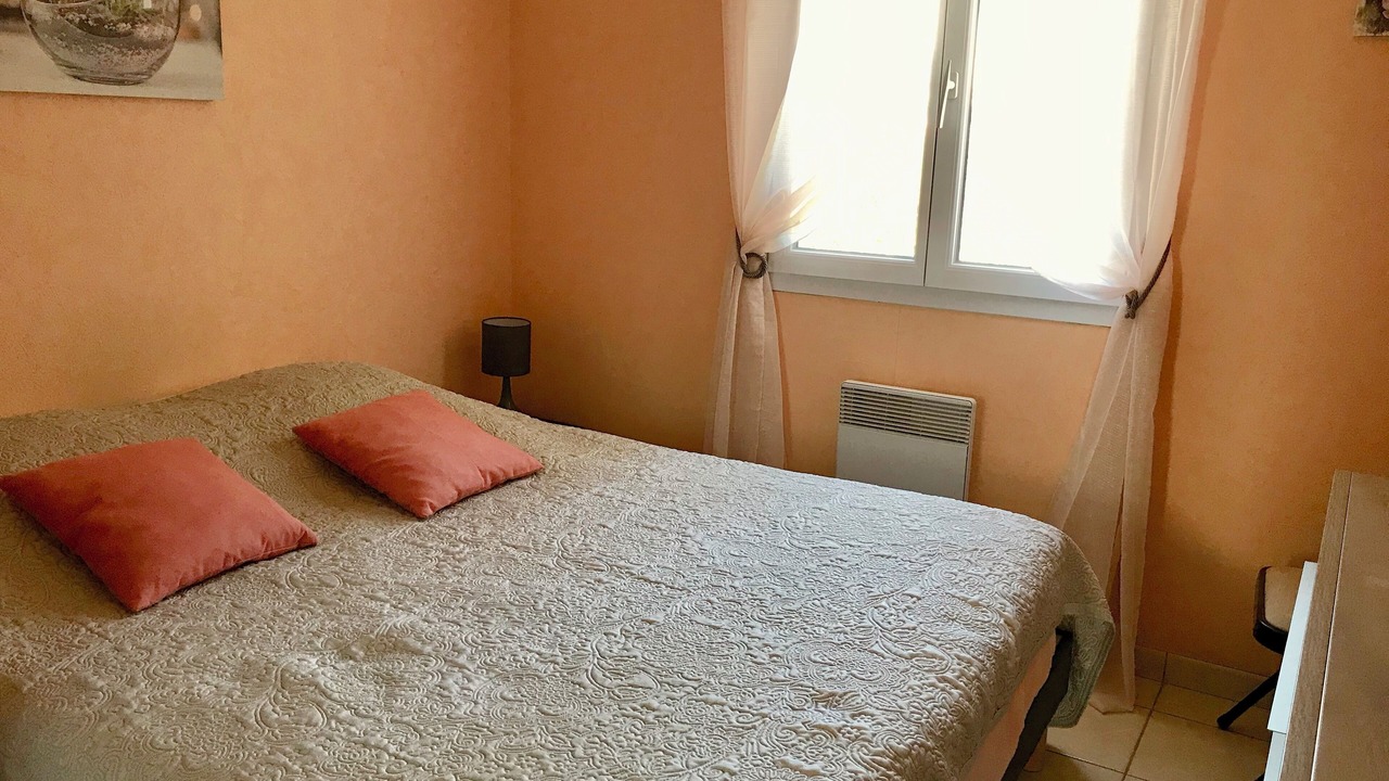 Photo of Bedroom in Tavernes