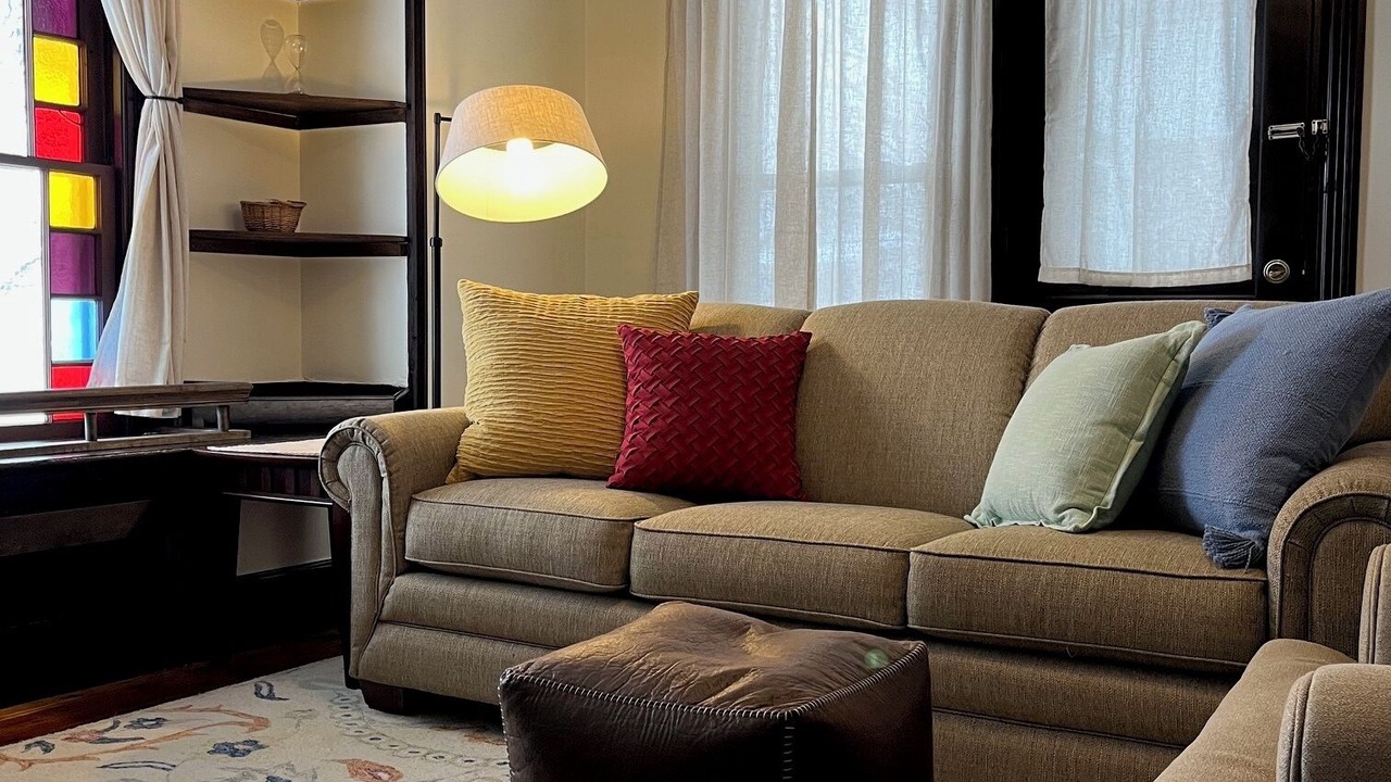 Photo of Livingroom in Mesopotamia