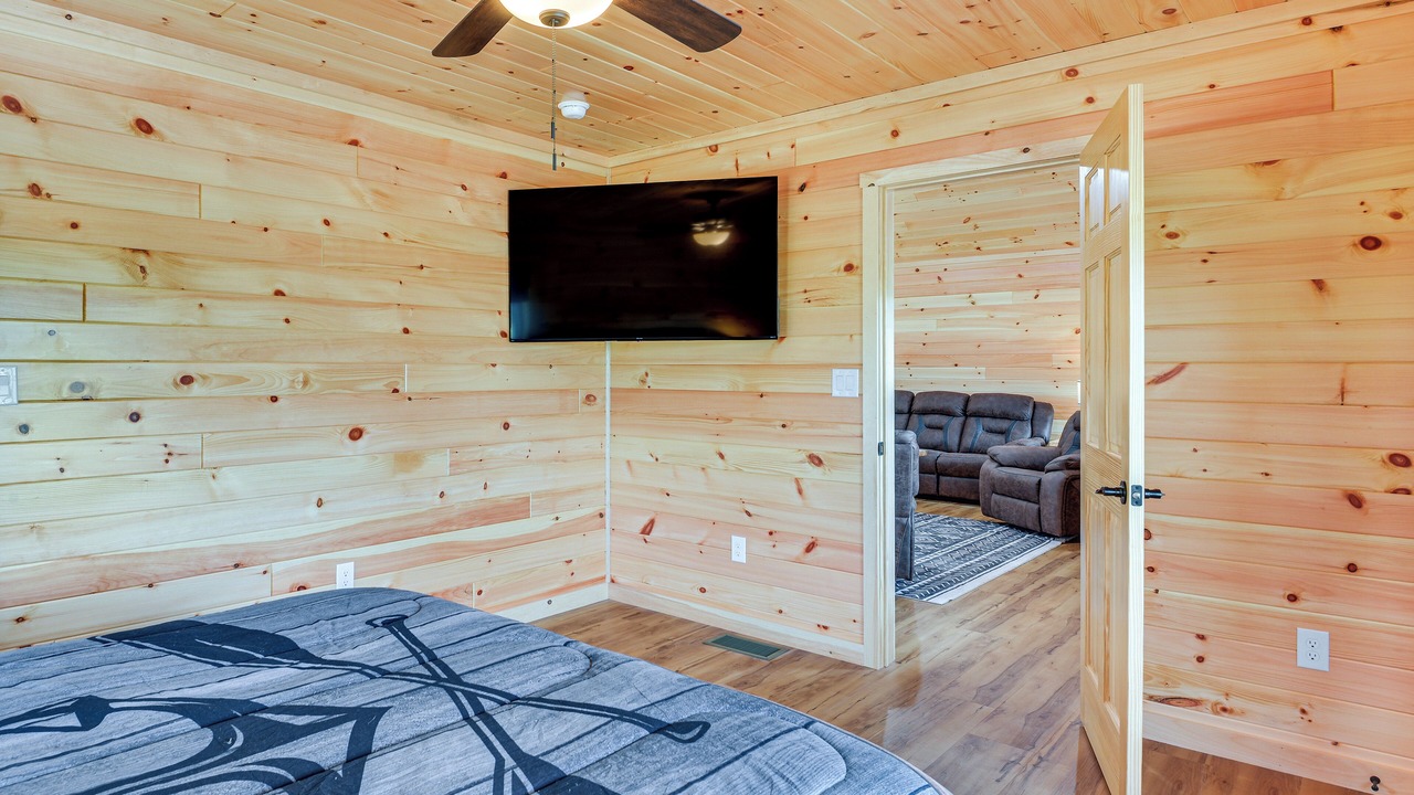 Photo of Bedroom in Frontenac