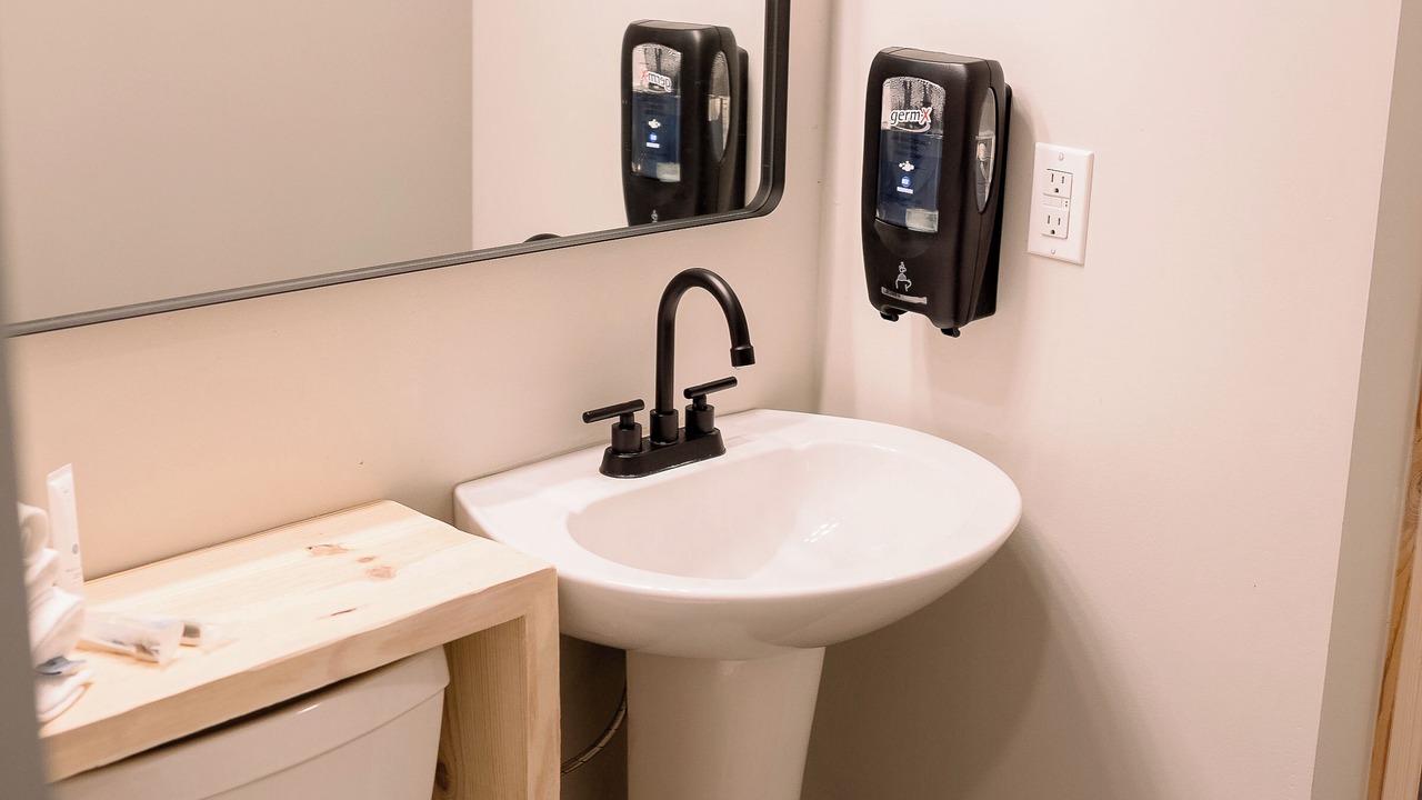 Photo of Bathroom in Junction City