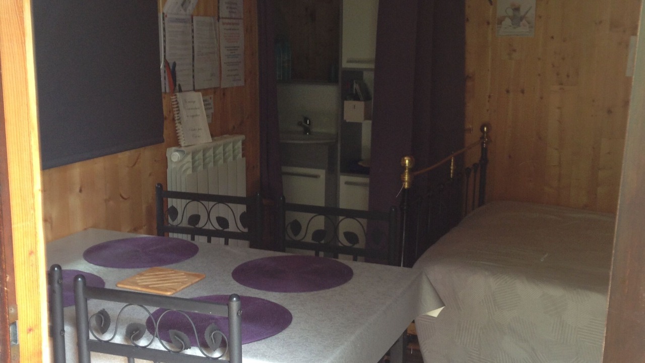 Photo of Bedroom in Cleville