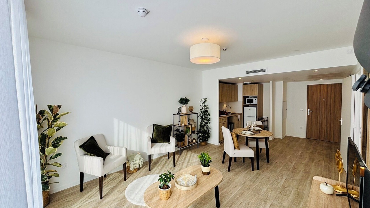 Photo of Livingroom in Aubergenville