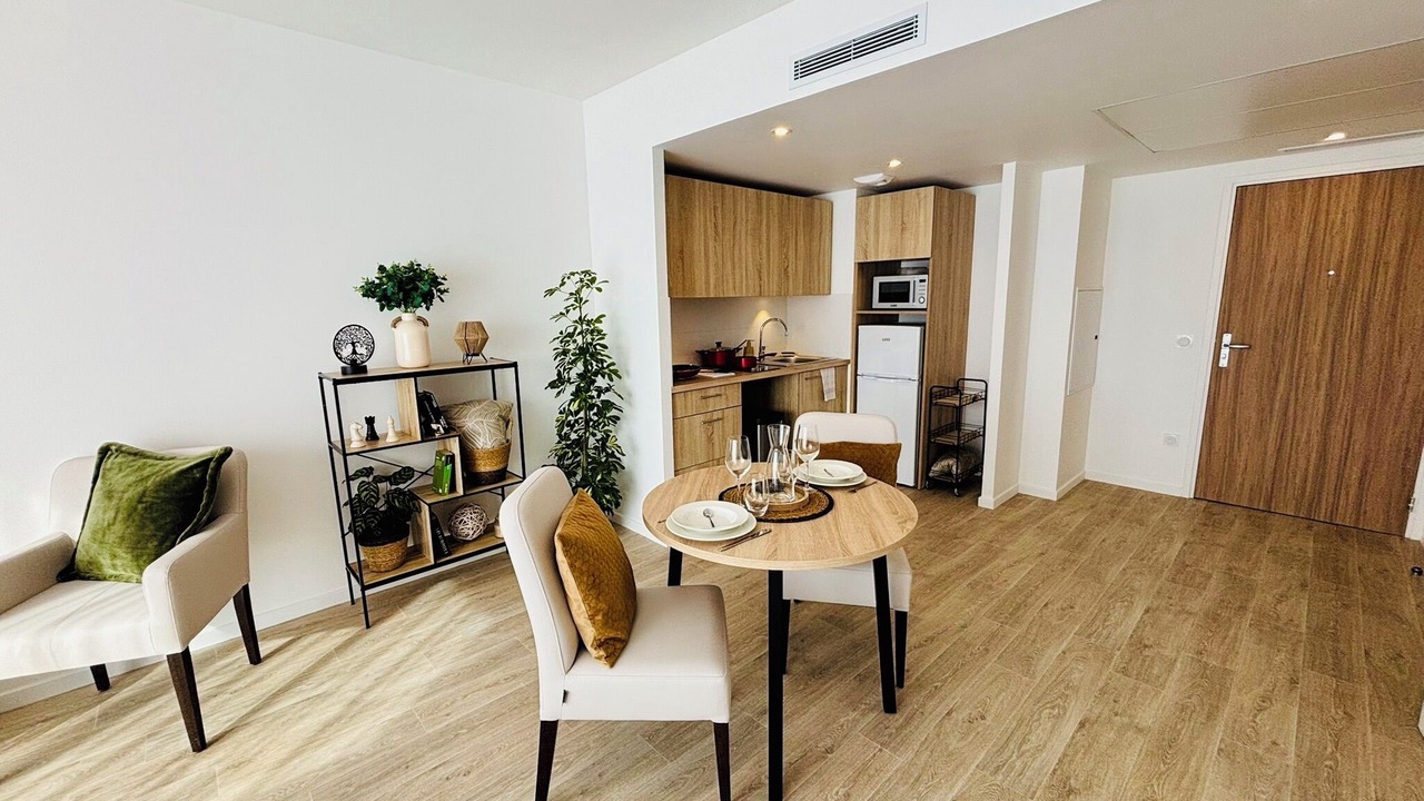 Photo of Livingroom in Aubergenville