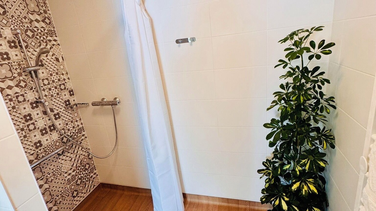 Photo of Bathroom in Aubergenville