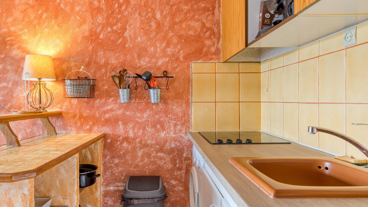 Photo of Kitchen in Le Grau-Du-Roi