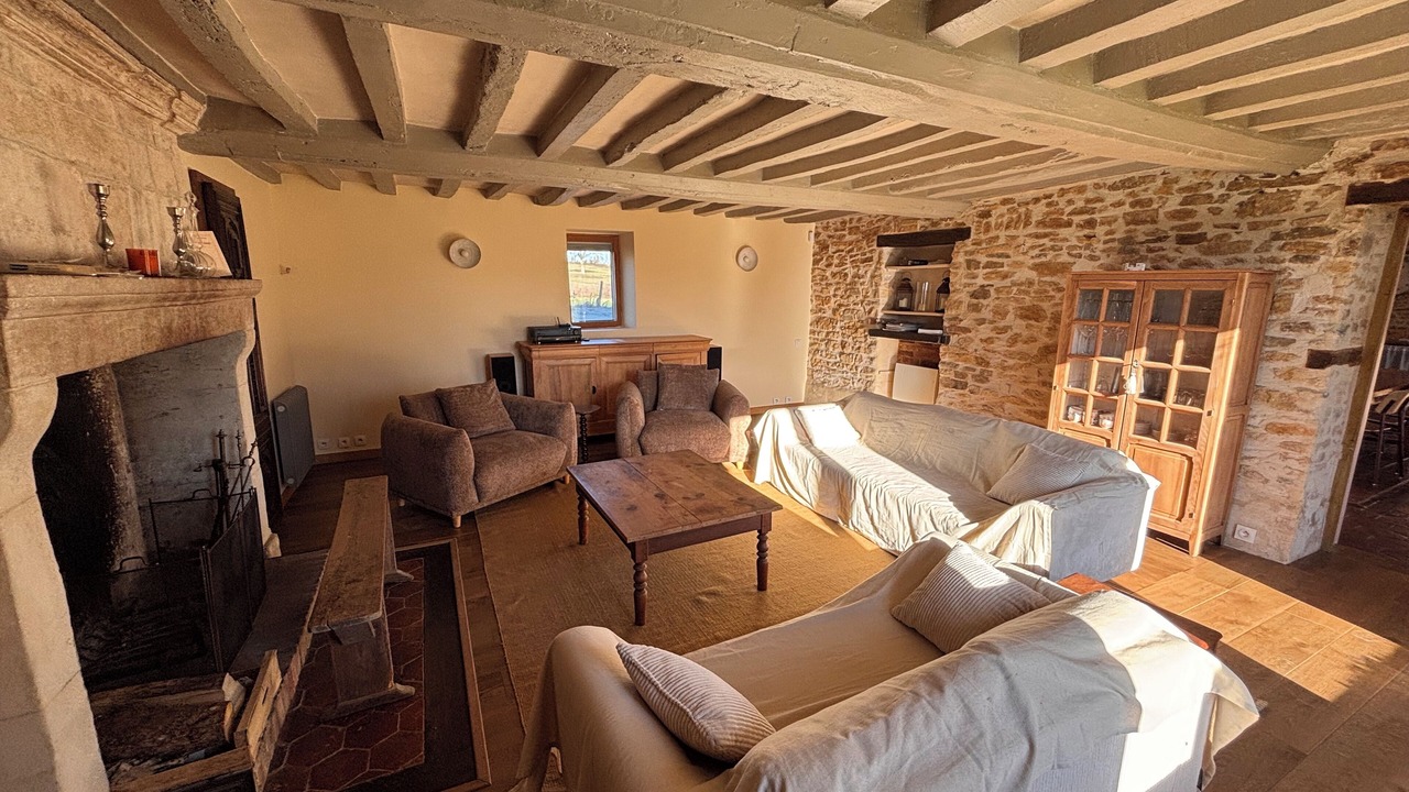 Photo of Livingroom in St-Hilaire-la-Gerard