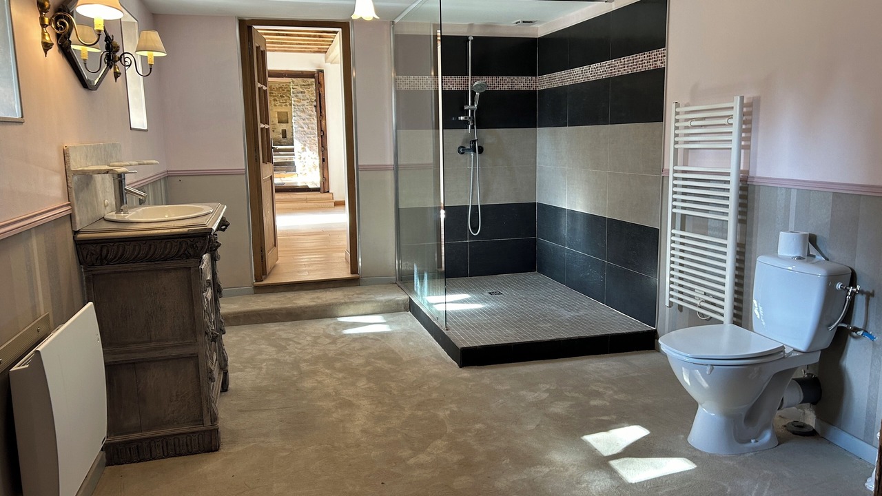 Photo of Bathroom in St-Hilaire-la-Gerard