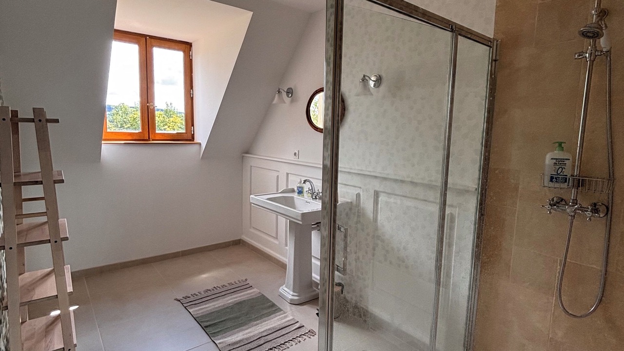 Photo of Bathroom in St-Hilaire-la-Gerard