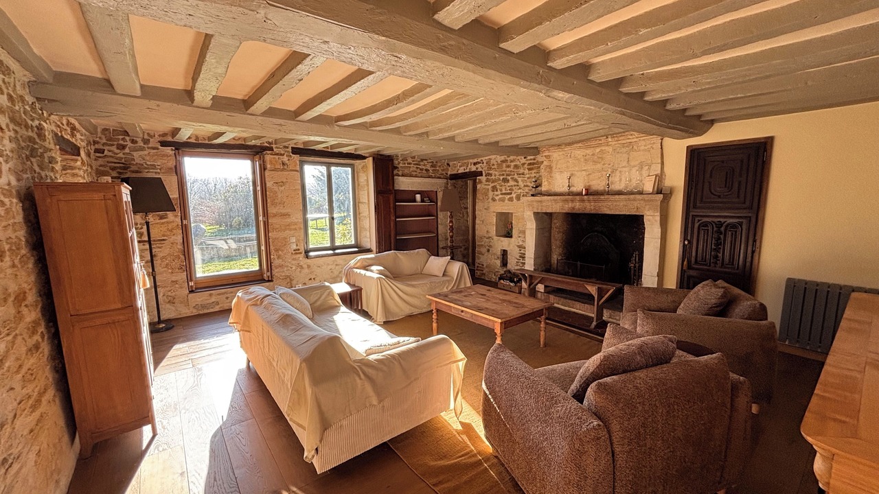 Photo of Livingroom in St-Hilaire-la-Gerard