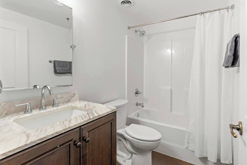 Photo of Bathroom in Downtown St. Louis