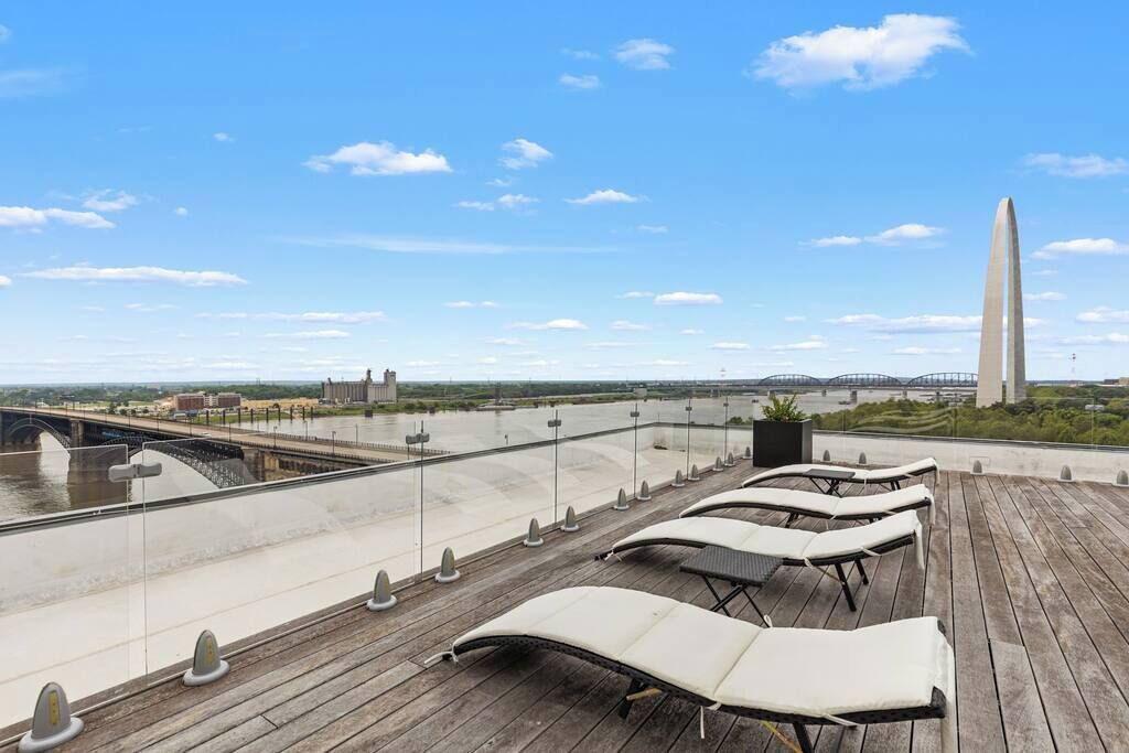 Photo of Patio Balcony in Downtown St. Louis