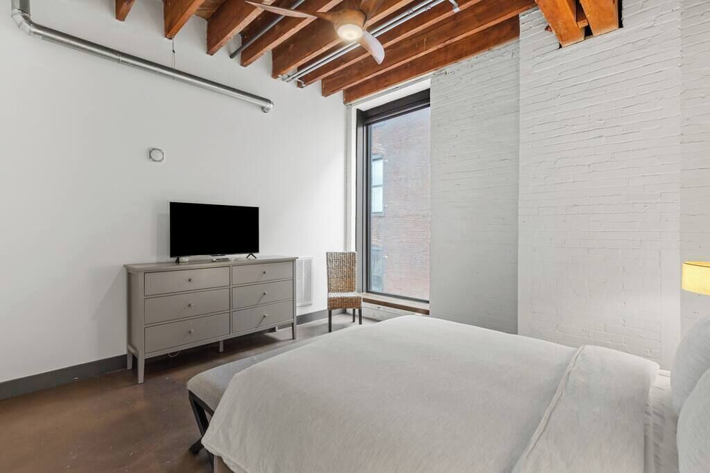 Photo of Bedroom in Downtown St. Louis
