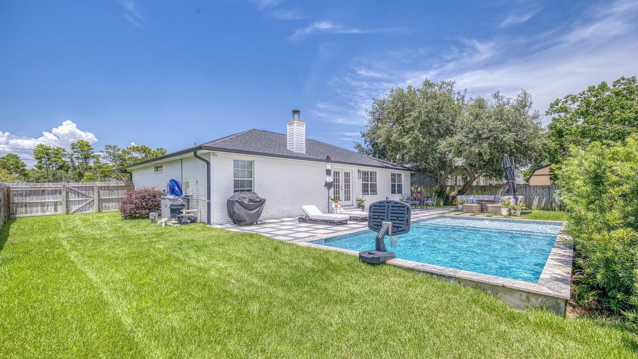 Photo of Outdoor in Gulf Breeze