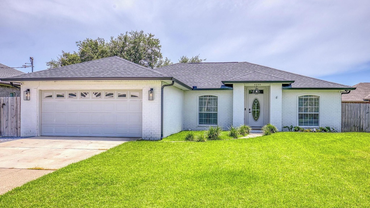 Photo of Outdoor in Gulf Breeze