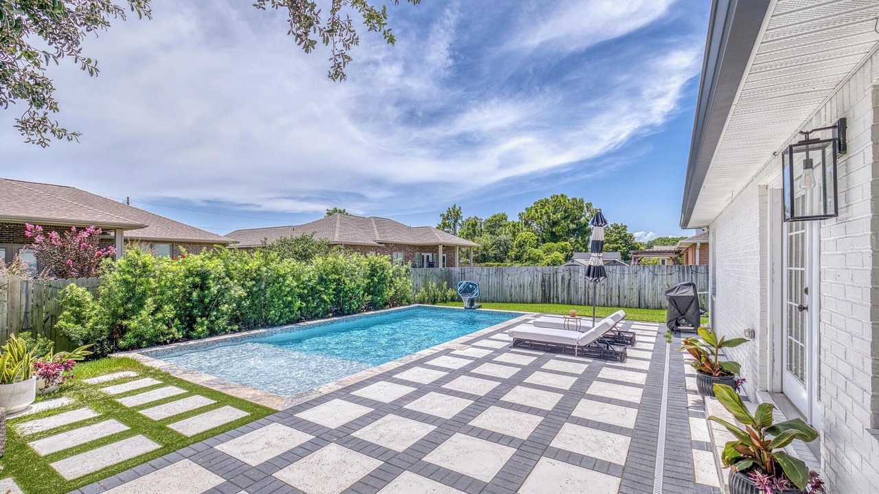 Photo of Outdoor in Gulf Breeze